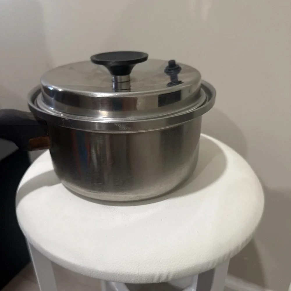 Vtg Royal Prestige 7 Ply Stainless Silver Alloy 1 Qt Sauce Pan 7.5